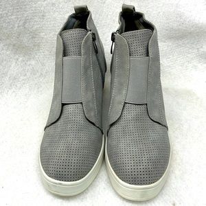 NEW!!! JGoods wedge heel booties ladies sz 8.5